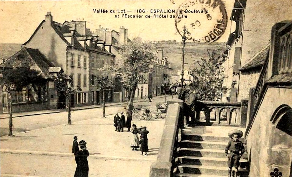 Espalion - Boulevard de Guizard 4