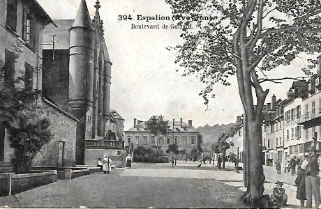 Espalion - Boulevard de Guizard 9