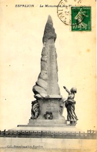 Espalion - Monument aux morts 1