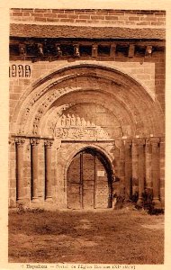 Espalion - église de Perse - Portail 4