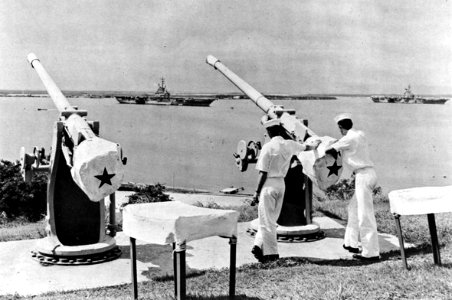 Essex-class aircraft carriers at anchor in Guantanamo Bay, Cuba, in 1960