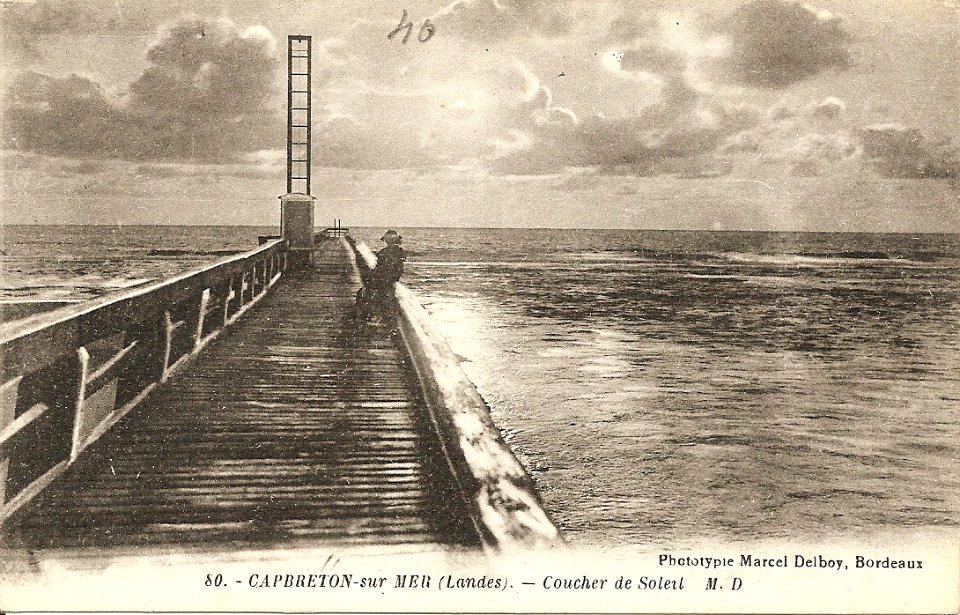Estacade de Capbreton sans le phare