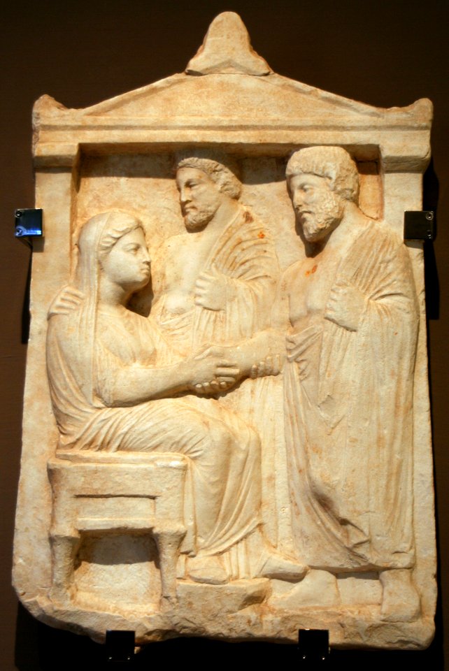Estela funerària grega1