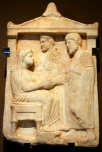 Estela funerària grega1