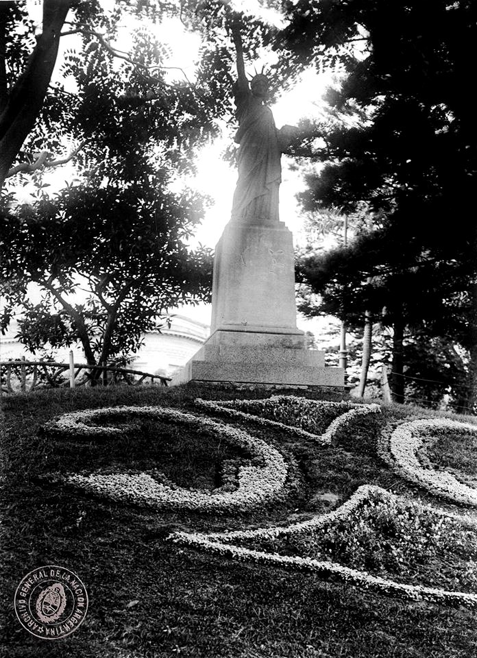 Estatua libertad barrancas