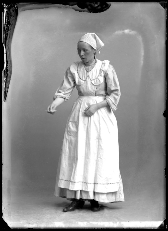 Ester Julin in Zoologi at Lilla teatern 1912 - SMV - NJ031