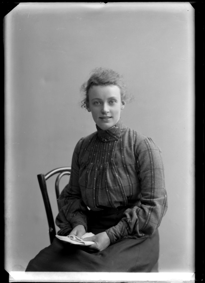 Ester Textorius in Allt på sin rätta plats at Södra teatern 1906 - SMV - NT003