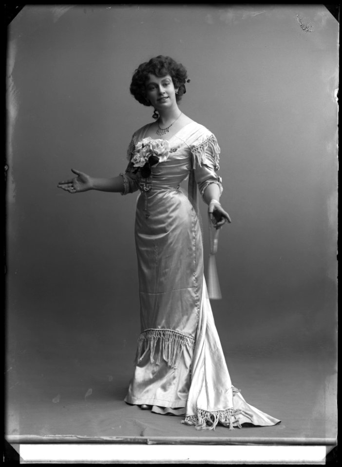 Ester Textorius in Konstgjorda Svensson at Södra teatern 1909 - SMV - GT006