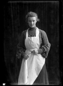 Ester Textorius in Allt på sin rätta plats at Södra teatern 1906 - SMV - NT002