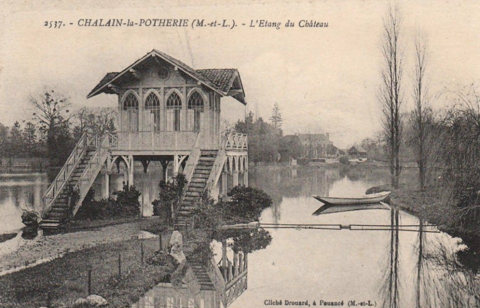 Etang Château de Challain