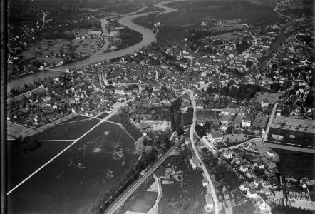 ETH-BIB-Aarau, Altstadt v. W. aus 500 m-Inlandflüge-LBS MH01-000507