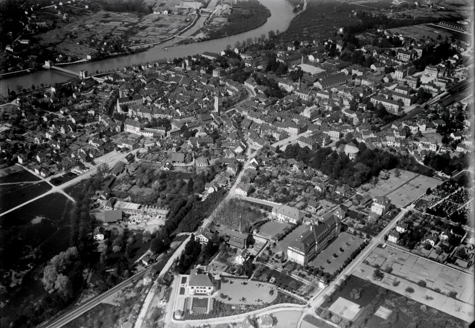 ETH-BIB-Aarau aus 400 m-Inlandflüge-LBS MH01-000509