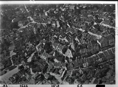 ETH-BIB-Aarau, Altstadt aus 200 m-Inlandflüge-LBS MH01-002220