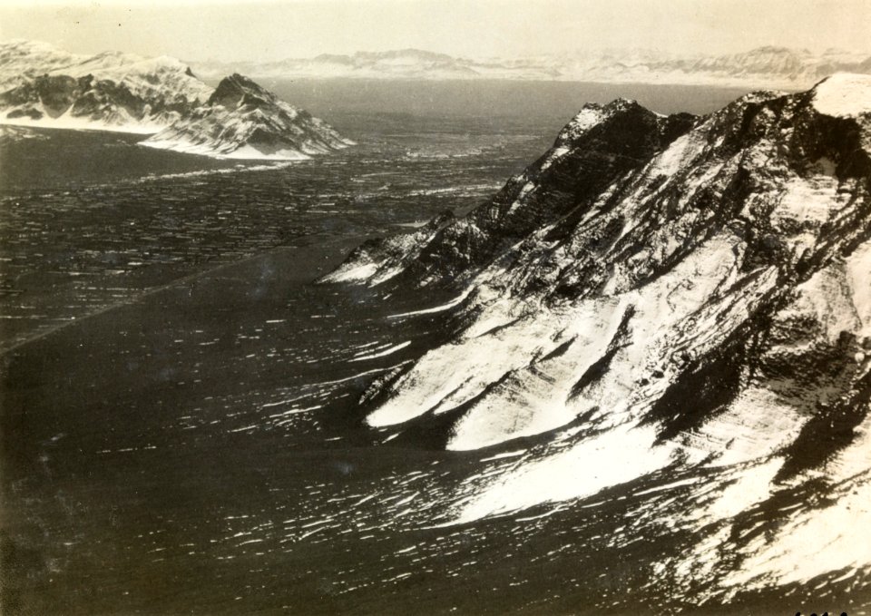 ETH-BIB-Abadeh aus 3000 m Höhe-Persienflug 1924-1925-LBS MH02-02-0170-AL-FL