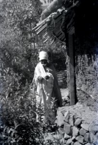 ETH-BIB-Abessinischer Priester in Debre Libanos-Abessinienflug 1934-LBS MH02-22-1027