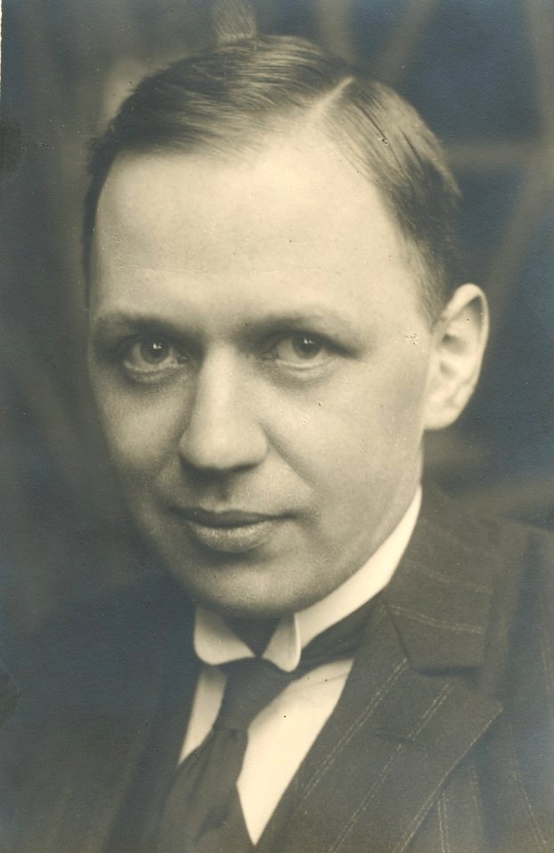 ETH-BIB-Ackeret, Jakob (1898-1981)-Portr 13672