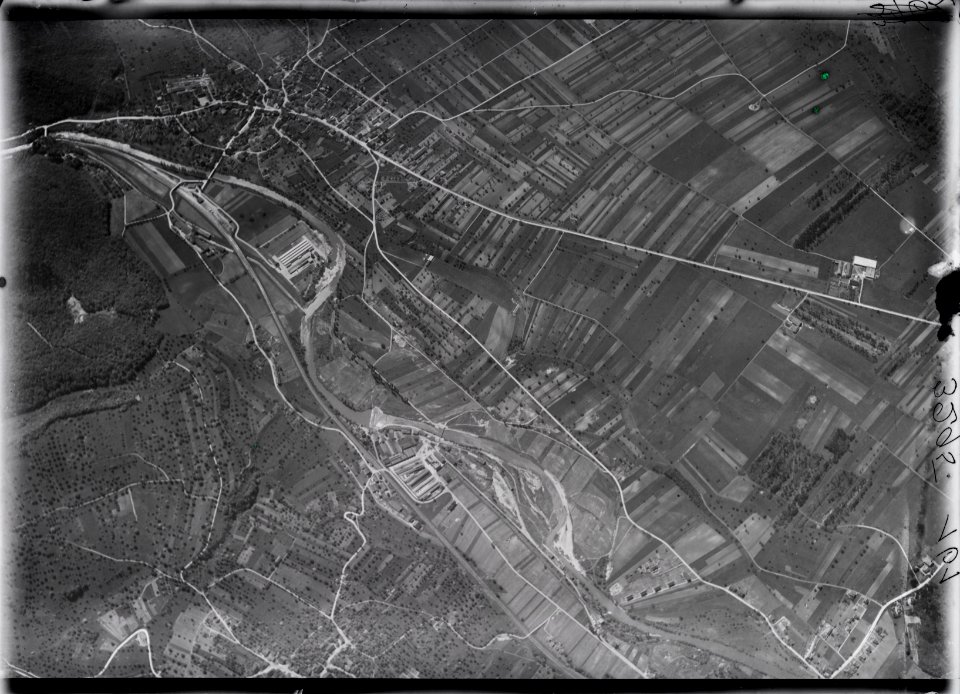 ETH-BIB-Aesch, Dornach, Birsthal v. O. aus 3000 m-Inlandflüge-LBS MH01-003295