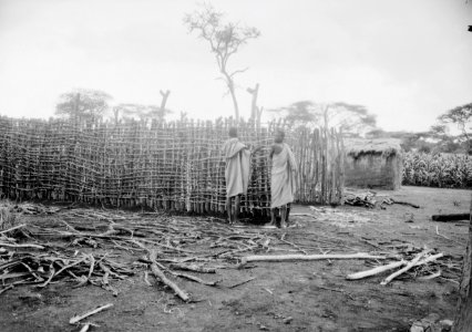 ETH-BIB-Afrikanischer Hausbau-Kilimanjaroflug 1929-30-LBS MH02-07-0025