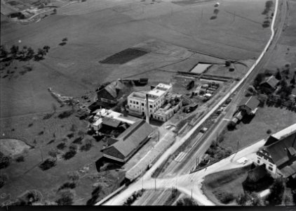 ETH-BIB-Affoltern am Albis, Fabrik der Chemischen Industrie AG an der Obfelderstrasse-Inlandflüge-LBS MH03-0033