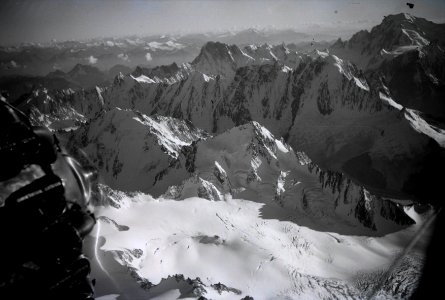 ETH-BIB-Aiguille Chardonnet, Aiguille Verte, Mont Blanc-Weitere-LBS MH05-22-19