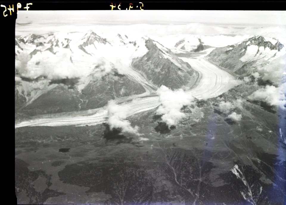 ETH-BIB-Aletschgletscher-Inlandflüge-LBS MH01-007945