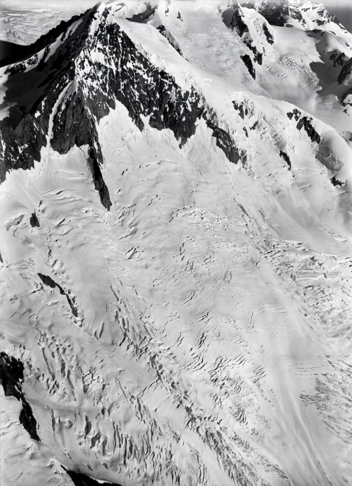 ETH-BIB-Aletschhorn, Mittelaletschgletscher aus 5000 m-Inlandflüge-LBS MH01-001027
