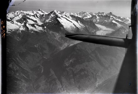 ETH-BIB-Aletschgletscher, Aletschhorn, Goms, Berneralpen, Rhone v. S. aus 4500 m-Inlandflüge-LBS MH01-001026