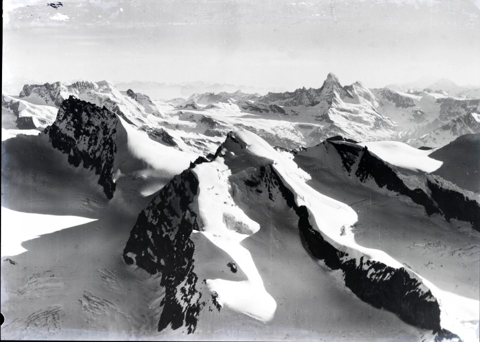 ETH-BIB-Allalinhorn, Rimpflischhorn, Matterhorn, Breithorn v. N. aus 4200 m-Inlandflüge-LBS MH01-005665