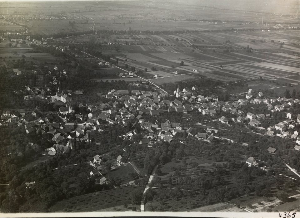 ETH-BIB-Allschwil-Inlandflüge-LBS MH01-004365-AL