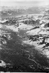 ETH-BIB-Alpsigel, Stauberenkanzel, Appenzell, Mulde von Brülisau v. W. aus 3000 m-Inlandflüge-LBS MH01-000350