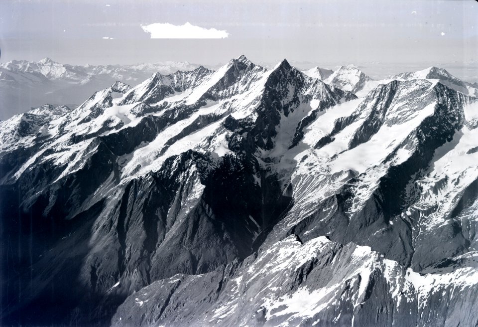 ETH-BIB-Alphubel, Täschhorn, Dom, Nadelgrat v. S. W.-Inlandflüge-LBS MH01-005686