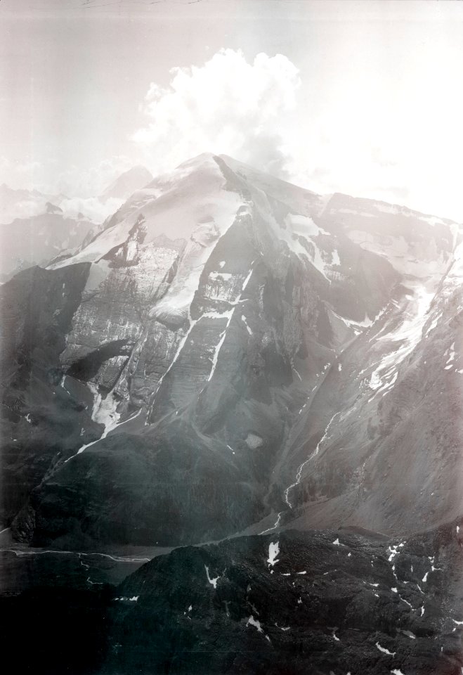 ETH-BIB-Altels, Balmhorn, Schwarz, Gletscher v. W. aus 3500 m-Inlandflüge-LBS MH01-005751