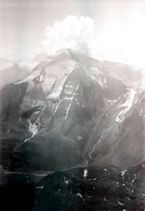 ETH-BIB-Altels, Balmhorn, Schwarz, Gletscher v. W. aus 3500 m-Inlandflüge-LBS MH01-005751