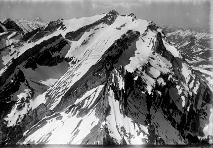 ETH-BIB-Altenalptürme, Öhrli, Säntis, Tödi v. N. O. aus 2400 m-Inlandflüge-LBS MH01-003648