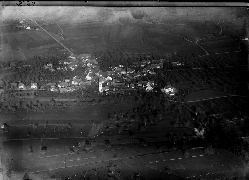 ETH-BIB-Altikon v. S. W. aus 400 m-Inlandflüge-LBS MH01-004002
