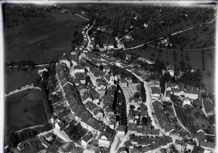 ETH-BIB-Altstadt von Wil aus 150 m-Inlandflüge-LBS MH01-001926