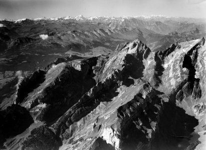 ETH-BIB-Altmann, Mäglisalp, Churfirsten v. O. aus 3200 m-Inlandflüge-LBS MH01-000150