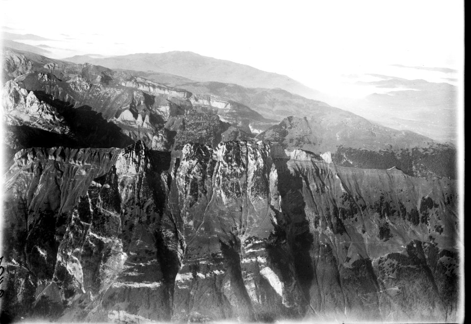 ETH-BIB-Amboss, Stauberengrat, Hochhus, Hundwilerhöhe v. S. O. aus 3500 m-Inlandflüge-LBS MH01-002491