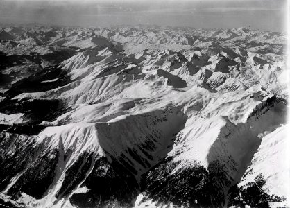 ETH-BIB-Amselflue, Valbellahorn, Aroser Rothorn, Bündneroberalp v. O. aus 4000 m-Inlandflüge-LBS MH01-001539