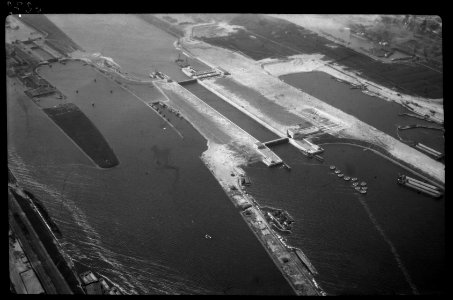 ETH-BIB-Amsterdam, IJmuiden, Schleuse-Inlandflüge-LBS MH01-006272