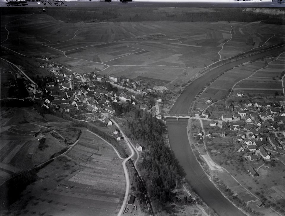 ETH-BIB-Andelfingen, Brücken v. O. aus 300 m-Inlandflüge-LBS MH01-005947
