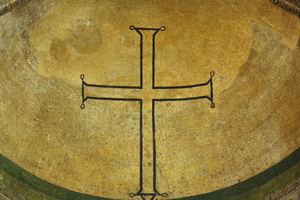 Cathedral jesus aesthetics