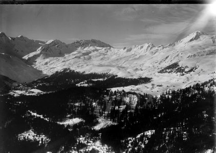 ETH-BIB-Arosa, Prätschli, Weisshorn, Aroserrothorn, Hörnli v. N. O. aus 1800 m-Inlandflüge-LBS MH01-005371