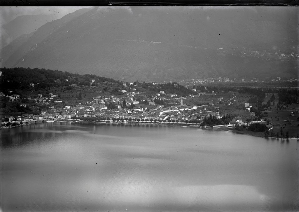 ETH-BIB-Ascona, Solduno v. S. W. aus 150 m-Inlandflüge-LBS MH01-006154