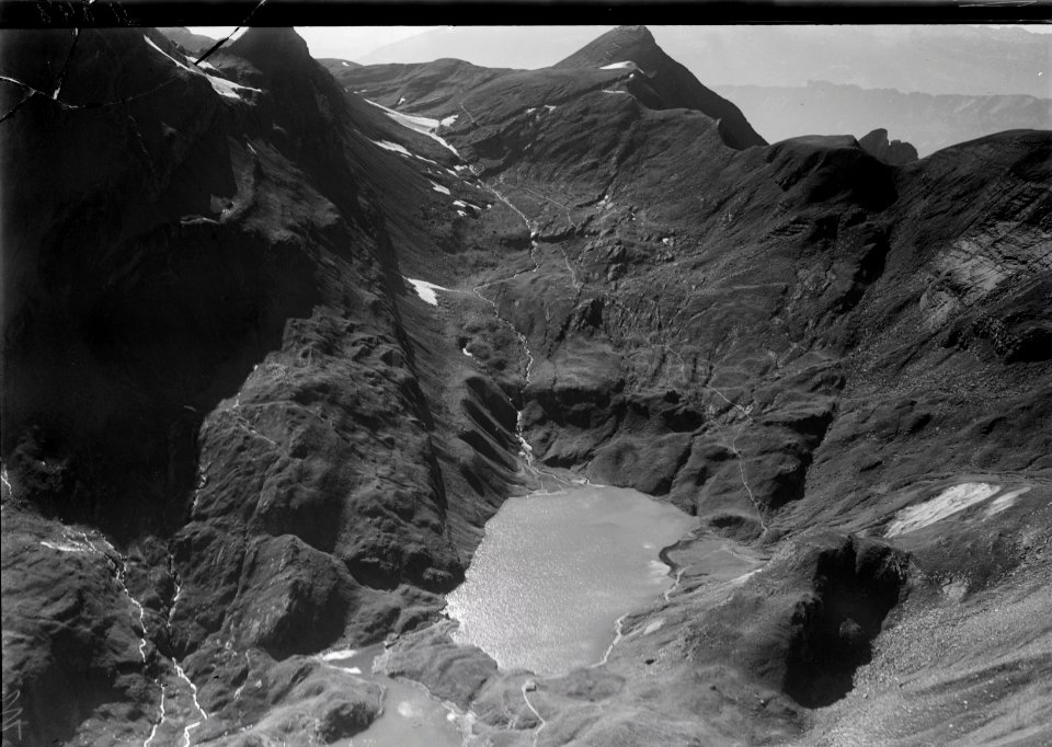 ETH-BIB-Bachsee, Faulhorn v. O. aus 2800 m-Inlandflüge-LBS MH01-004898