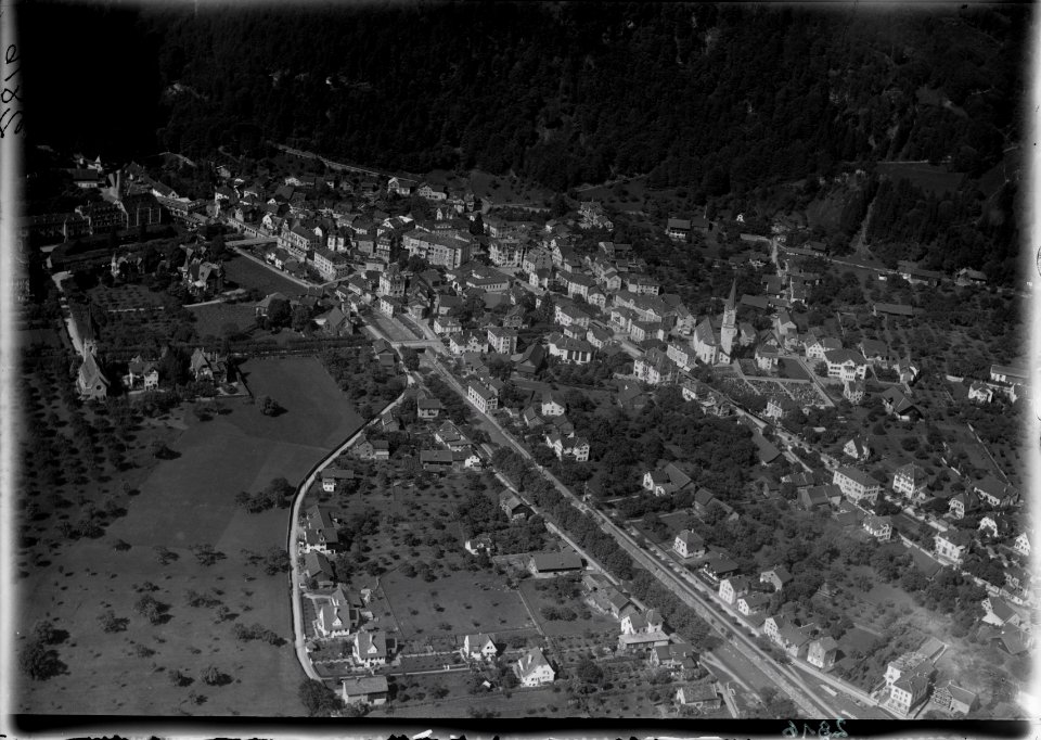 ETH-BIB-Bad Ragaz aus 300 m-Inlandflüge-LBS MH01-002816