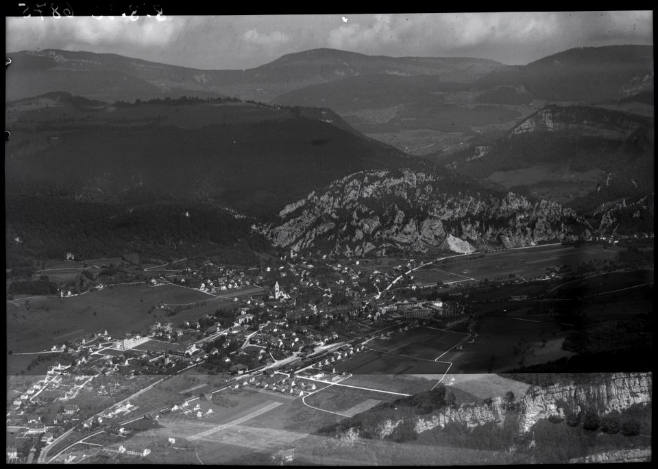 ETH-BIB-Balsthal-Inlandflüge-LBS MH01-006875