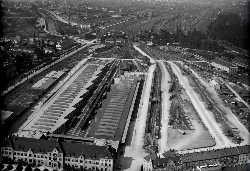 ETH-BIB-Basel, Güterbahnhof-Inlandflüge-LBS MH03-0085
