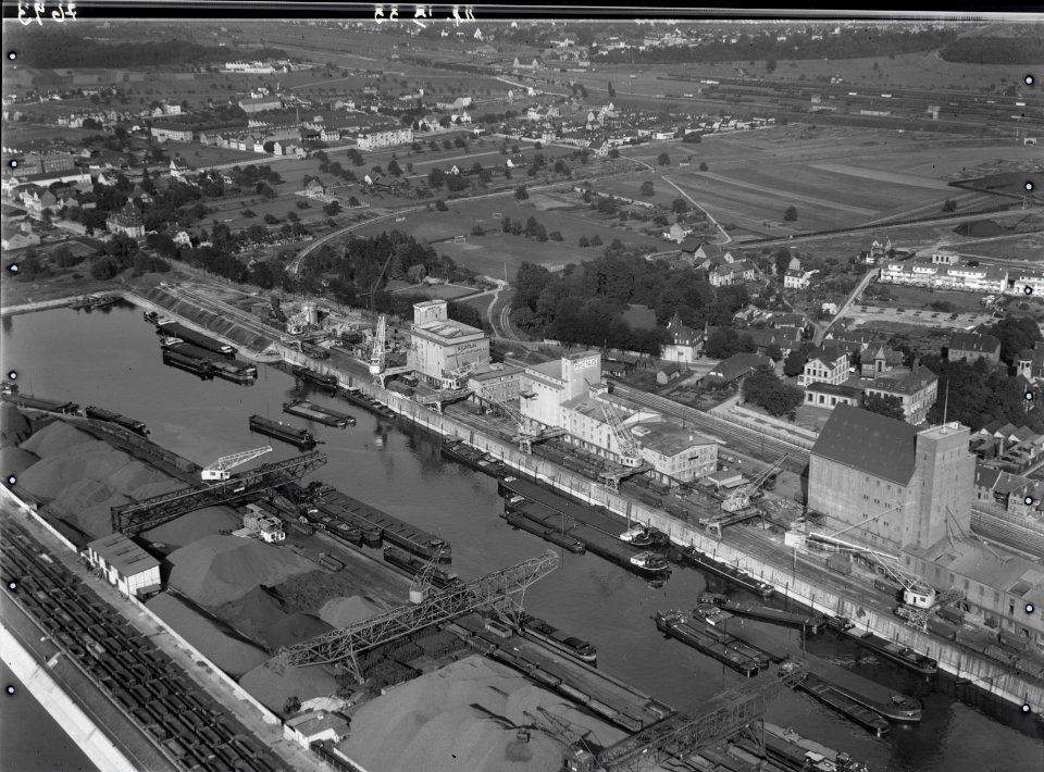 ETH-BIB-Basel, Rheinhafen-Inlandflüge-LBS MH01-007693