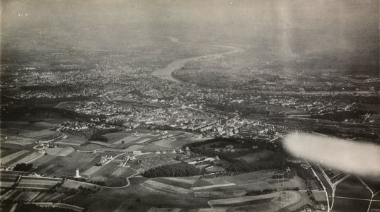 ETH-BIB-Basel, Schanze v. S. aus 800 m-Inlandflüge-LBS MH01-005531